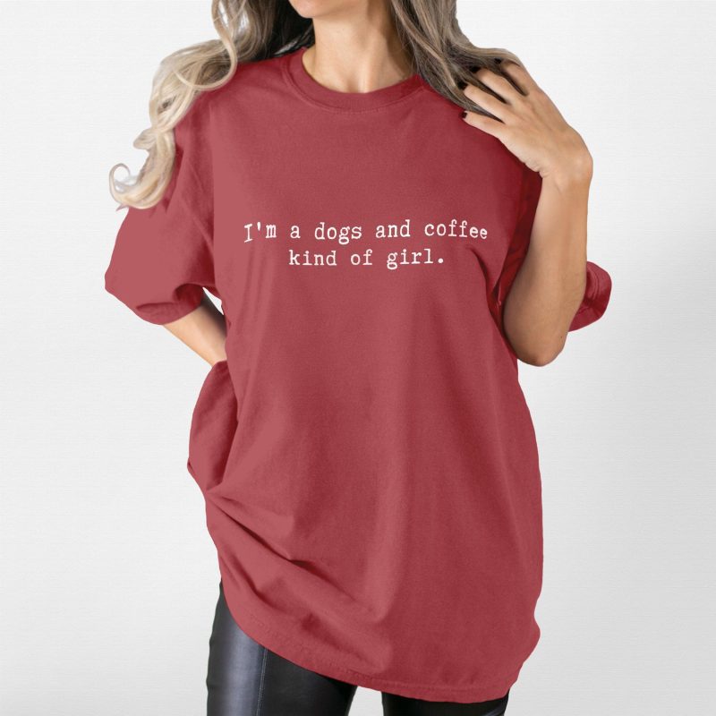 Pawarts | Customized Text Comfort Colors T-Shirt For Dog Mom - Pawarts