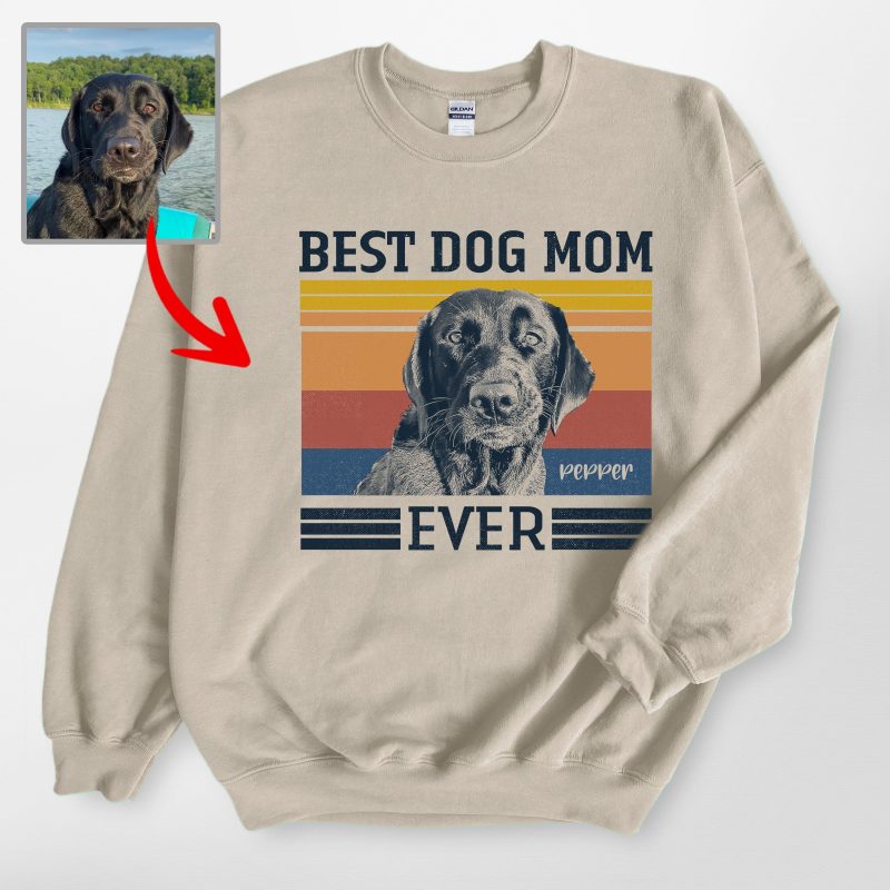 Vintage Personalized Best Dog Mom Gildan Sweatshirt, Perfect Cozy Gift for Dog Mom - Pawarts