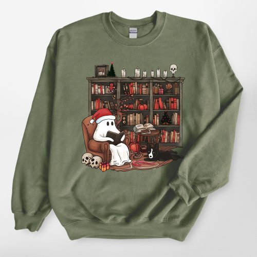 Just Waiting for Christmas - Retro Ghost Reading Gildan Sweatshirt, Gift for Dog Lovers - Pawarts